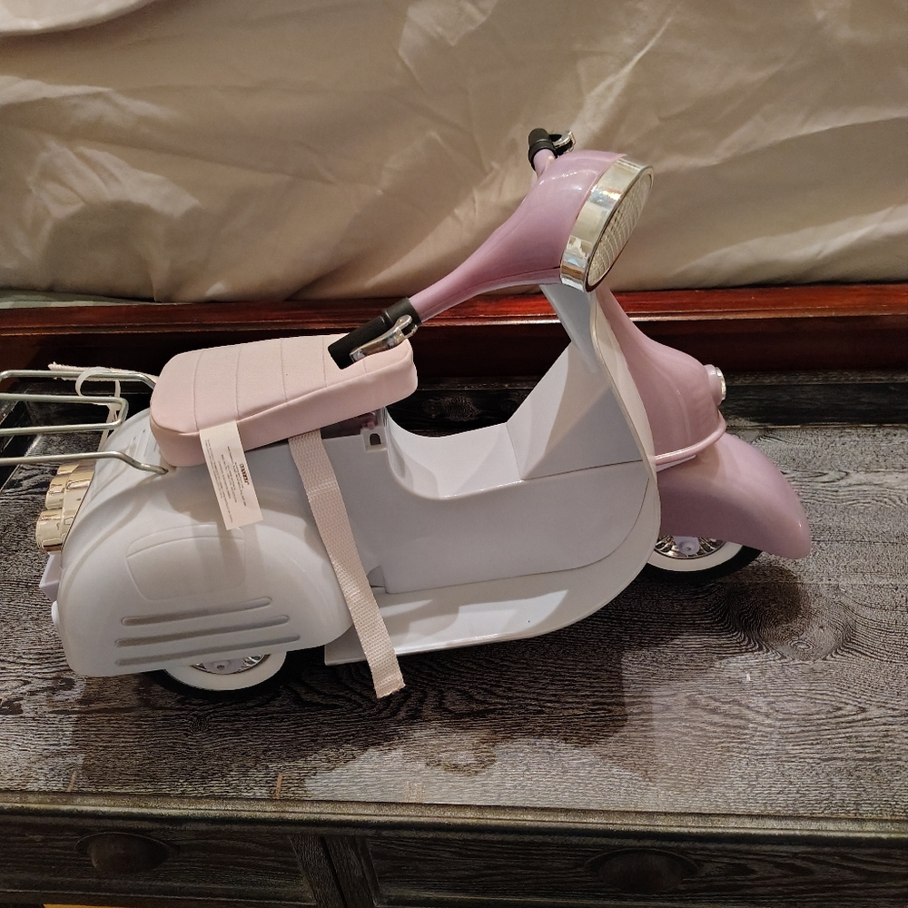 Our Generation Ride In Style Scooter Motorcycle For 18" Dolls - Picture 2 of 2